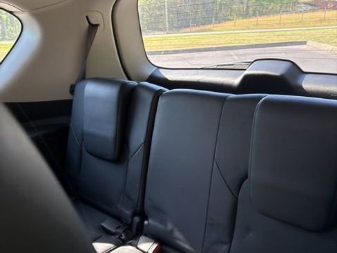 Used 2019 Nissan Armada SL w/ Premium Package image 22