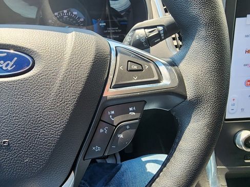 Used 2024 Ford Edge Titanium image 20