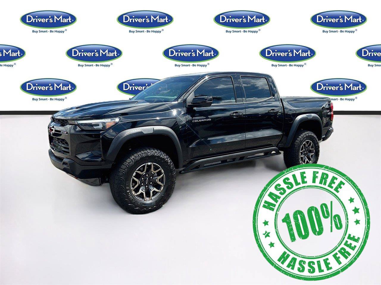 Used 2024 Chevrolet Colorado ZR2 w/ Technology Package AWD/4WD image 3