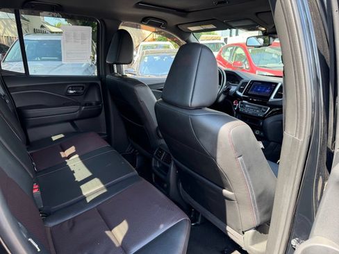 Used 2017 Honda Ridgeline Black Edition image 19