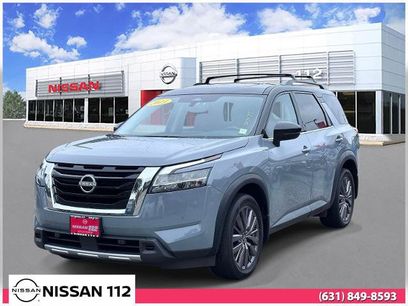 Certified 2023 Nissan Pathfinder SL w/ SL Premium Package