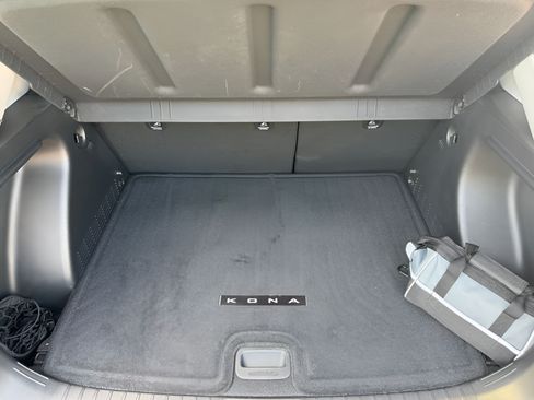 Certified 2024 Hyundai Kona SEL FWD image 9