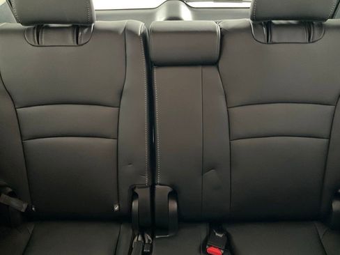 Used 2022 Honda Pilot EX-L image 11