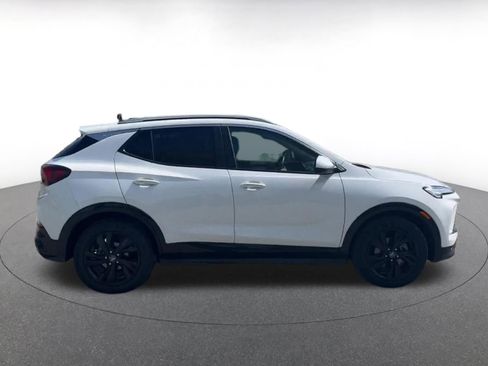 Used 2024 Buick Encore GX Sport Touring image 16