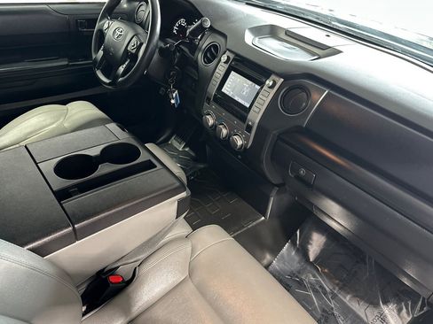 Used 2019 Toyota Tundra SR image 16