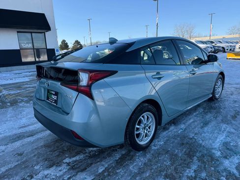 Used 2020 Toyota Prius LE image 15
