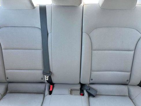 Used 2018 Hyundai Elantra SE w/ SE Connectivity Package 04 image 13