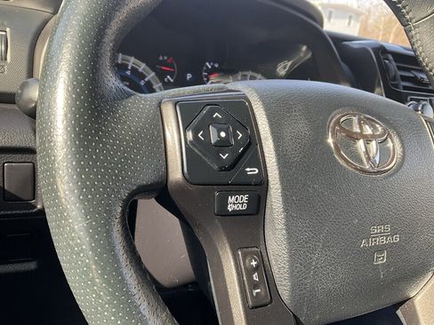 Used 2016 Toyota 4Runner Trail Premium image 26