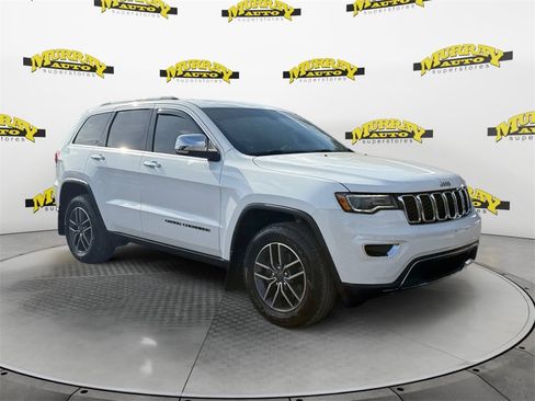Certified 2019 Jeep Grand Cherokee Limited w/ Luxury Group II image 7