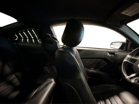 Used 2012 Ford Mustang GT Premium w/ Security Pkg RWD image 37