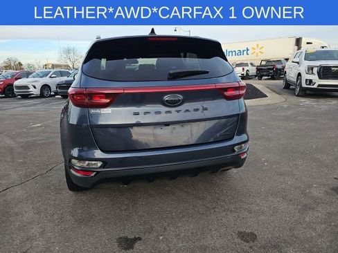 Used 2022 Kia Sportage Nightfall Edition image 16