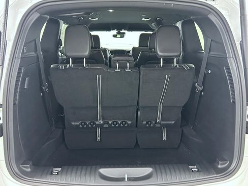 New 2026 Chrysler Pacifica Select image 21