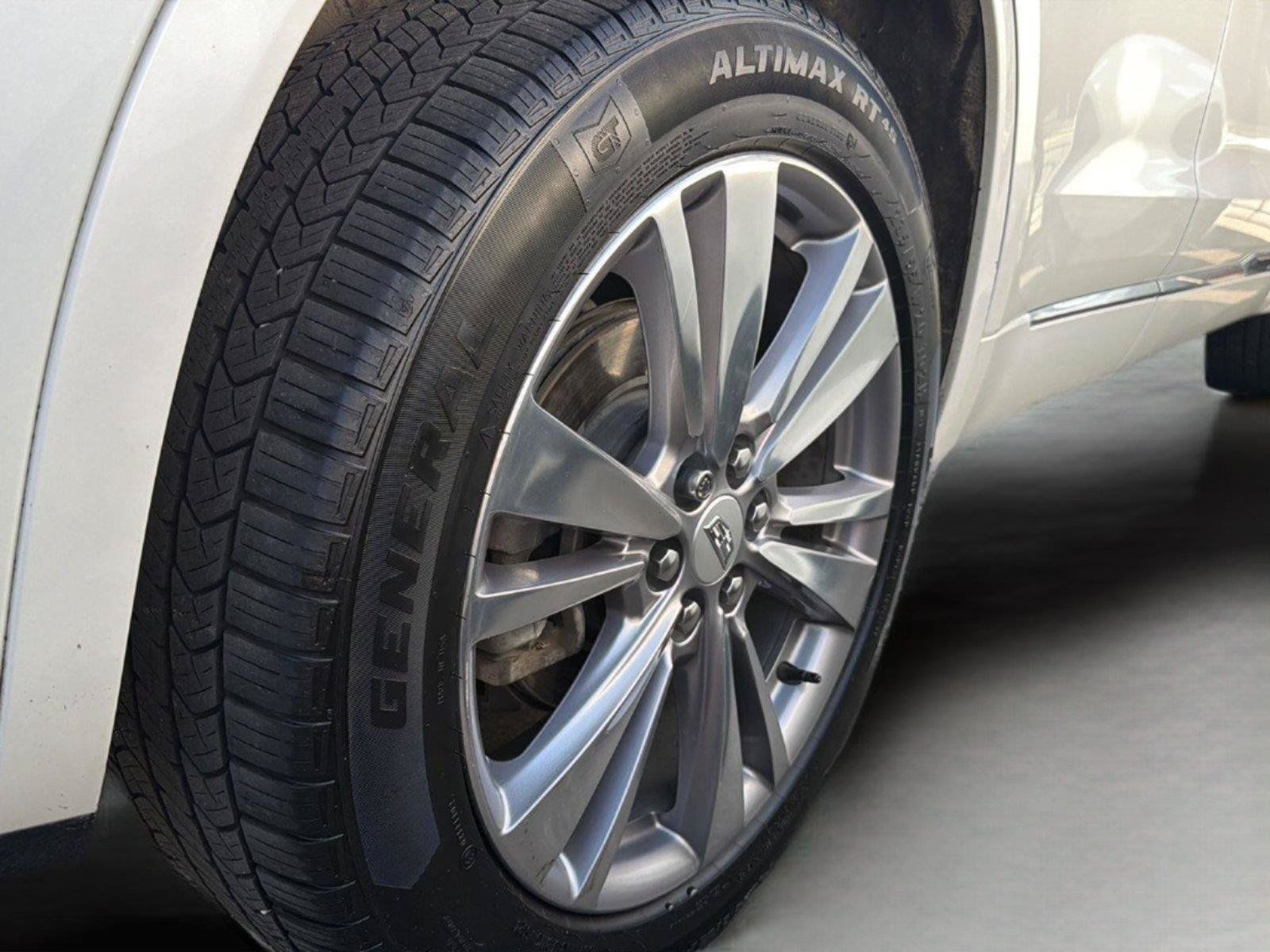 Used 2023 Cadillac XT6 Premium Luxury AWD/4WD image 31