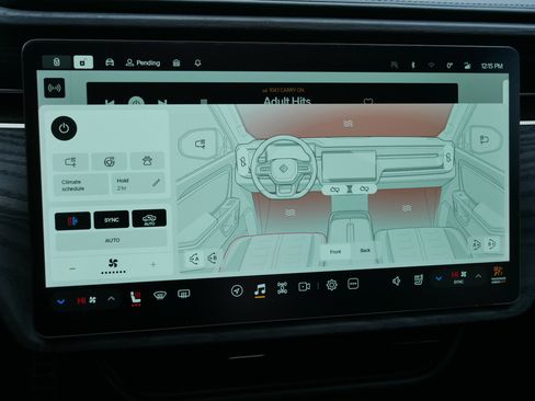 Used 2024 Rivian R1T Adventure image 23