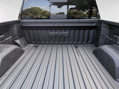 New 2026 GMC Sierra 1500 Denali w/ Denali Reserve Package image 4