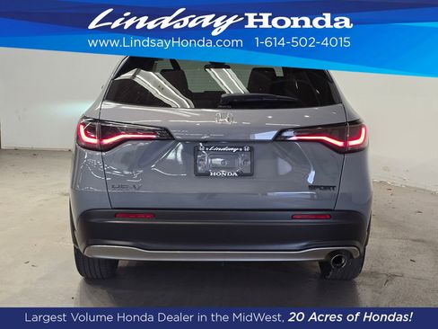 Used 2025 Honda HR-V Sport image 6