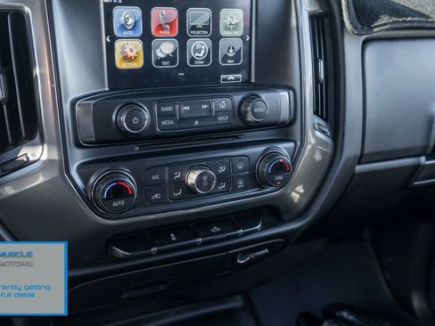 Used 2018 Chevrolet Silverado 1500 LT w/ All Star Edition image 12