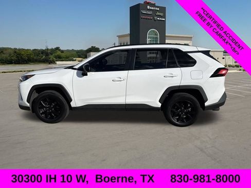 Used 2021 Toyota RAV4 LE FWD image 1