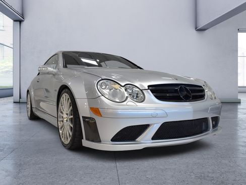 Used 2008 Mercedes-Benz CLK 63 AMG Black Series image 7