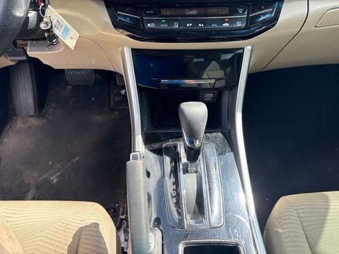 Certified 2017 Honda Accord LX image 19