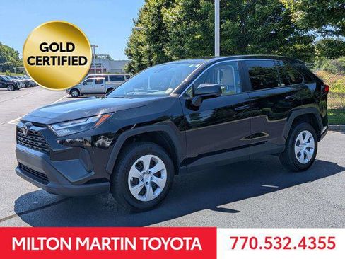 Certified 2025 Toyota RAV4 LE FWD image 5