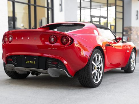 Used 2005 Lotus Elise RWD image 14