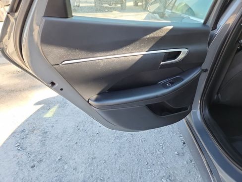 Used 2021 Hyundai Sonata SE image 26