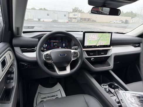 New 2026 Ford Explorer Active w/ Active Comfort Package AWD/4WD image 14