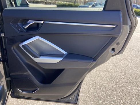 Used 2020 Audi Q3 2.0T Prestige image 28