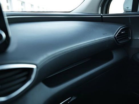 Used 2023 Hyundai Santa Fe SE image 42