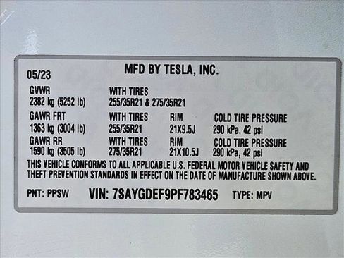 Used 2023 Tesla Model Y Performance image 23