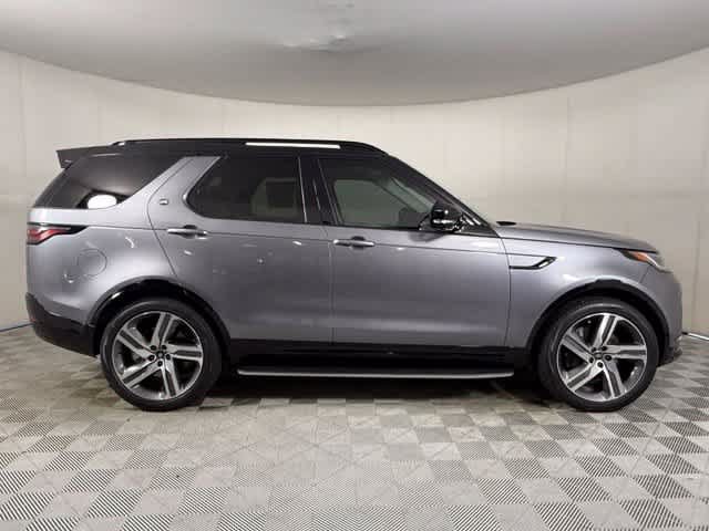 New 2026 Land Rover Discovery Limited Edition AWD/4WD image 7