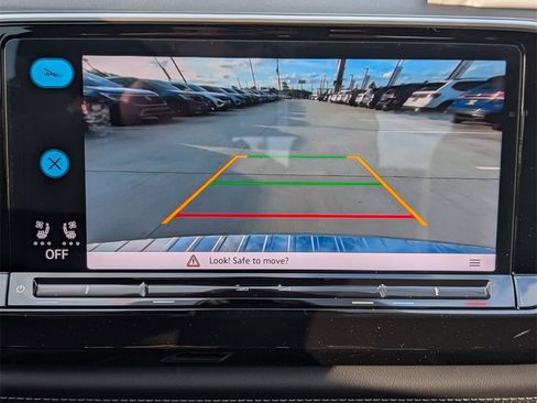 New 2026 Volkswagen Atlas SE image 20