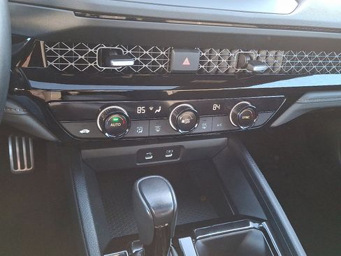 Used 2024 Honda Accord Sport image 16