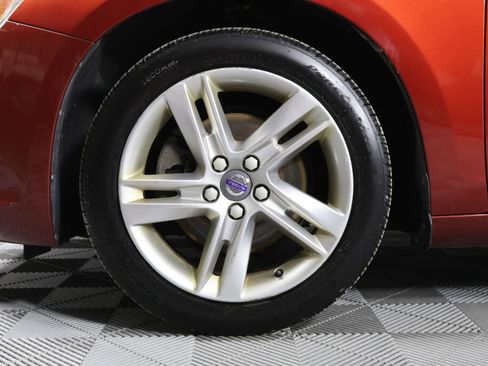 Used 2015 Volvo V60 T5 Premier image 9