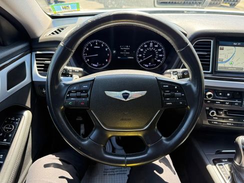 Used 2015 Hyundai Genesis 3.8 RWD image 25