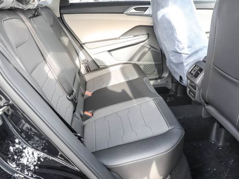 New 2026 Volkswagen Taos SE AWD/4WD image 37