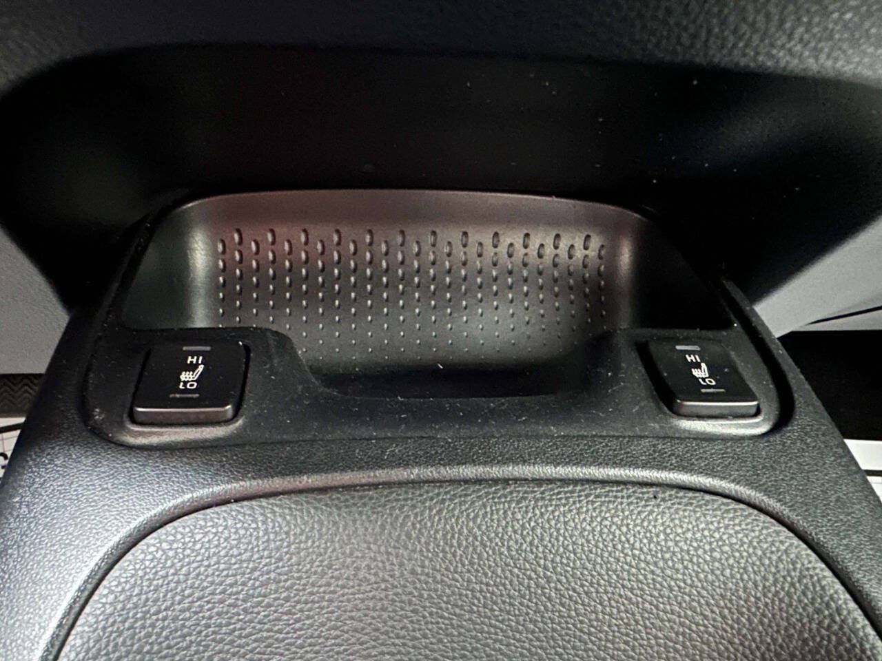 Used 2021 Toyota Corolla XLE FWD image 23