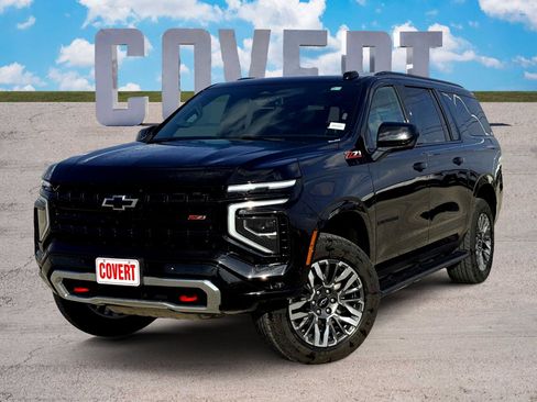 Used 2025 Chevrolet Suburban Z71 image 1