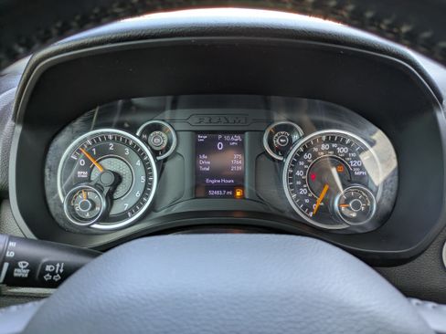 Used 2021 RAM 1500 Big Horn RWD image 25