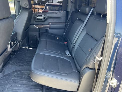 Used 2021 GMC Sierra 1500 SLT AWD/4WD image 11