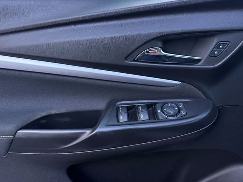 Certified 2023 Chevrolet Bolt EUV LT image 11