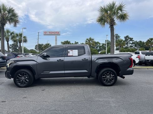Used 2023 Toyota Tundra Platinum AWD/4WD image 7