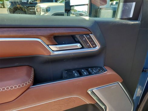 New 2026 GMC Sierra 2500 Denali Ultimate w/ Max Trailering Package image 8