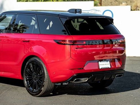 New 2026 Land Rover Range Rover Sport Dynamic SE image 10