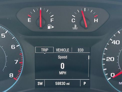 Used 2024 Chevrolet Malibu LT FWD image 17