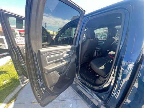 Used 2020 RAM 1500 Big Horn AWD/4WD image 14