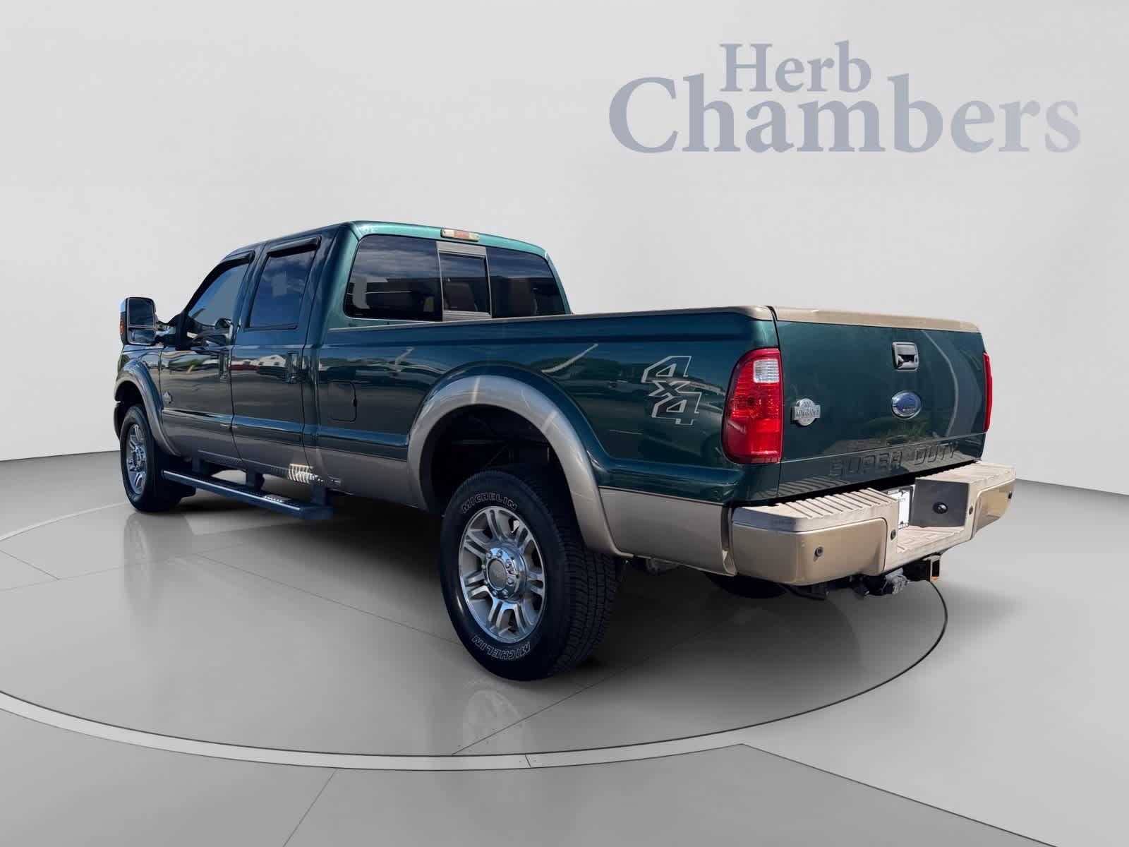Used 2011 Ford F350 King Ranch w/ King Ranch w/Chrome Pkg AWD/4WD image 3
