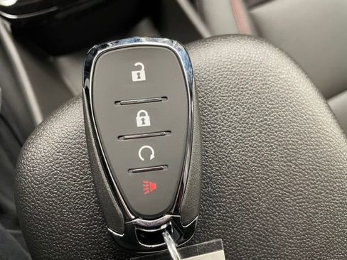 New 2026 Chevrolet Trax RS w/ Driver Confidence Package image 18