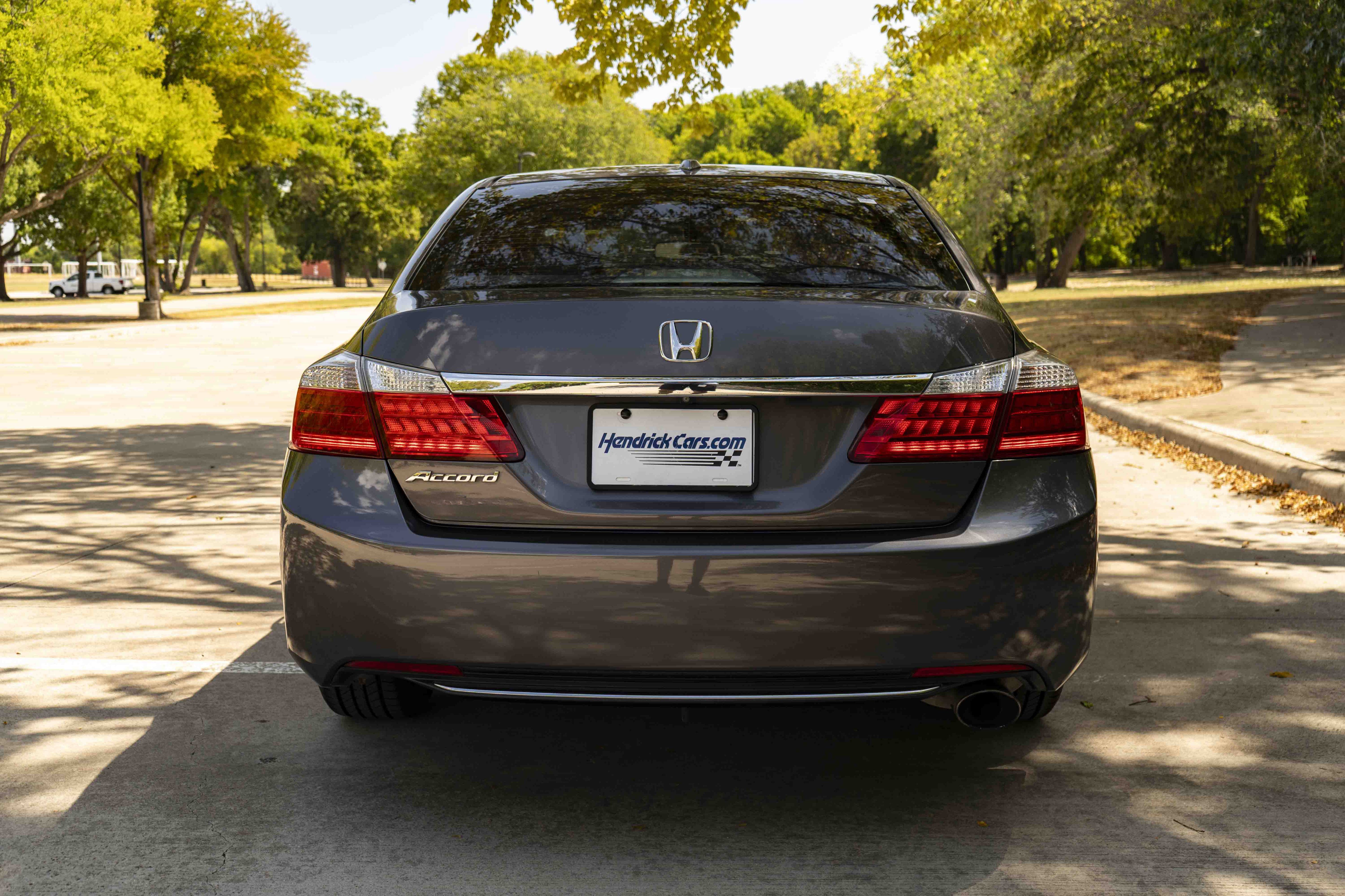 Used 2015 Honda Accord EX-L image 8